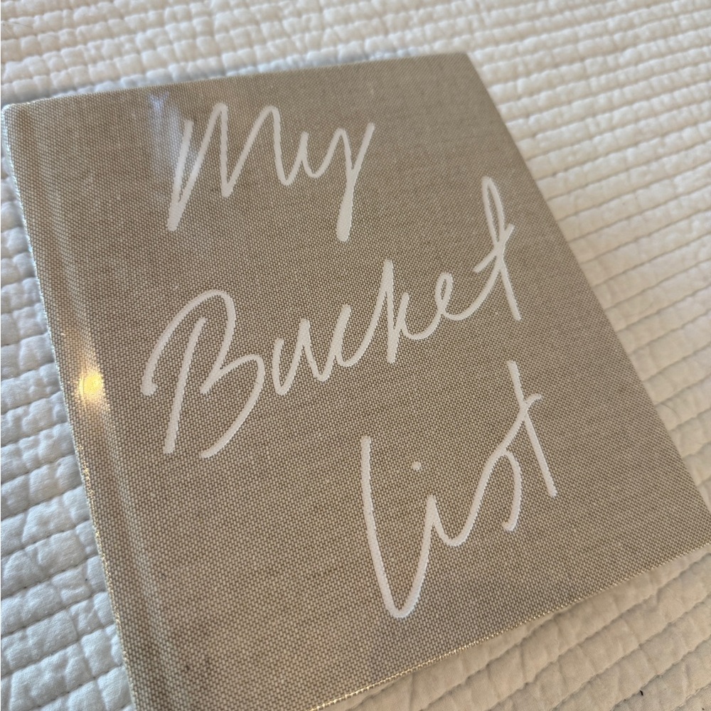 Oatmeal ‘My Bucket List' Journal by Axel and Ash New in Package